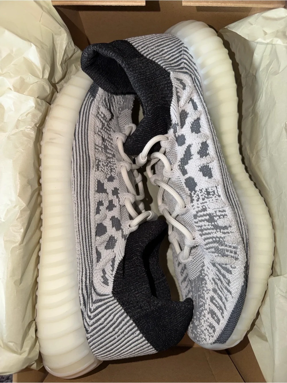 Yeezy 350 V2 CMPCT Slate White Mens 12.5 adidas Originals New in Box IG9608